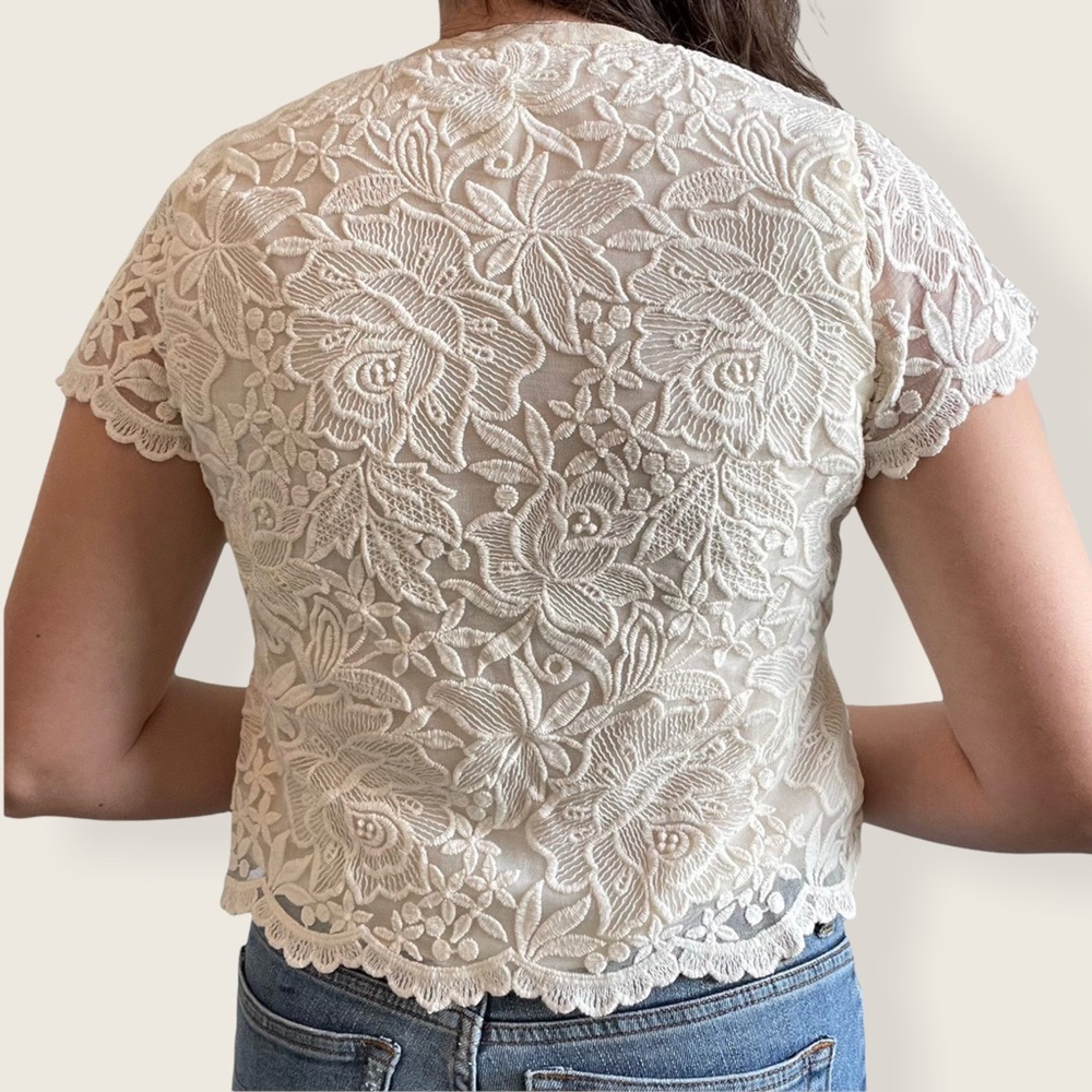 Isaac Mizrahi Live Floral Lace Top - Picture 4 of 4